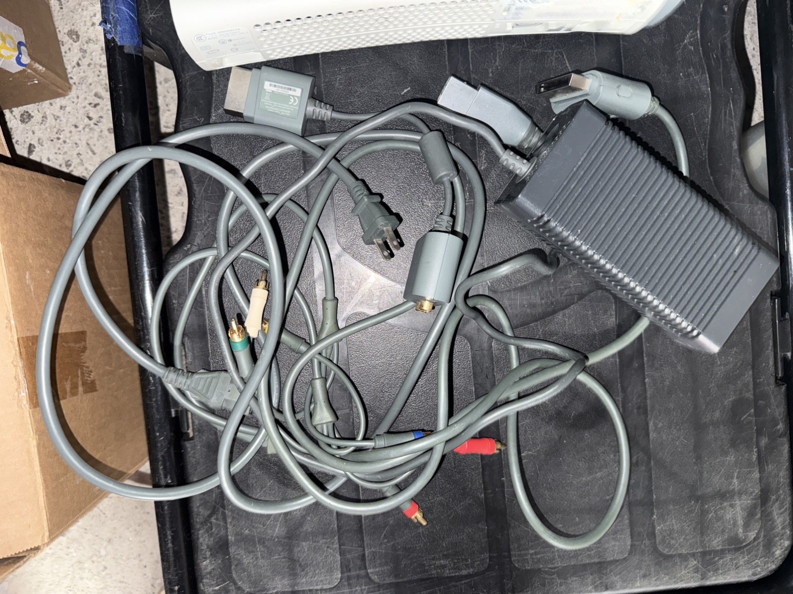 Microsoft Xbox 360 White Console with Cords – Tested & Working