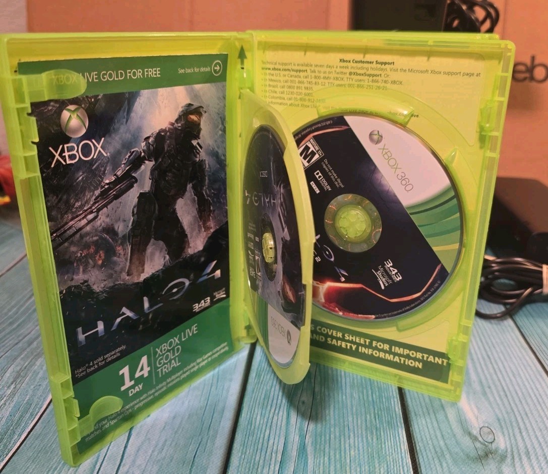 🔥Microsoft Xbox 360 S 320GB Console Bundle Model 1439 W/6 Games🔥
