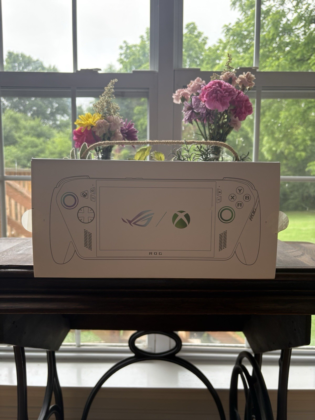 ASUS ROG Ally RC71L White Handheld 512GB Windows 1080p Wi-Fi USB-C