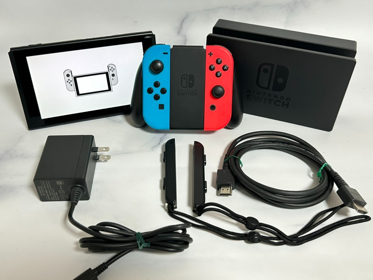Nintendo Switch Console HAC-001 HAC-001(-01) region free fullset V1 V2 from US
