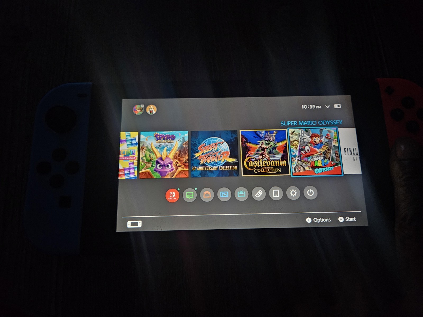 Nintendo Switch Console Neon Red/Blue Joy-Con 32GB 720p Bluetooth USB-C 2019