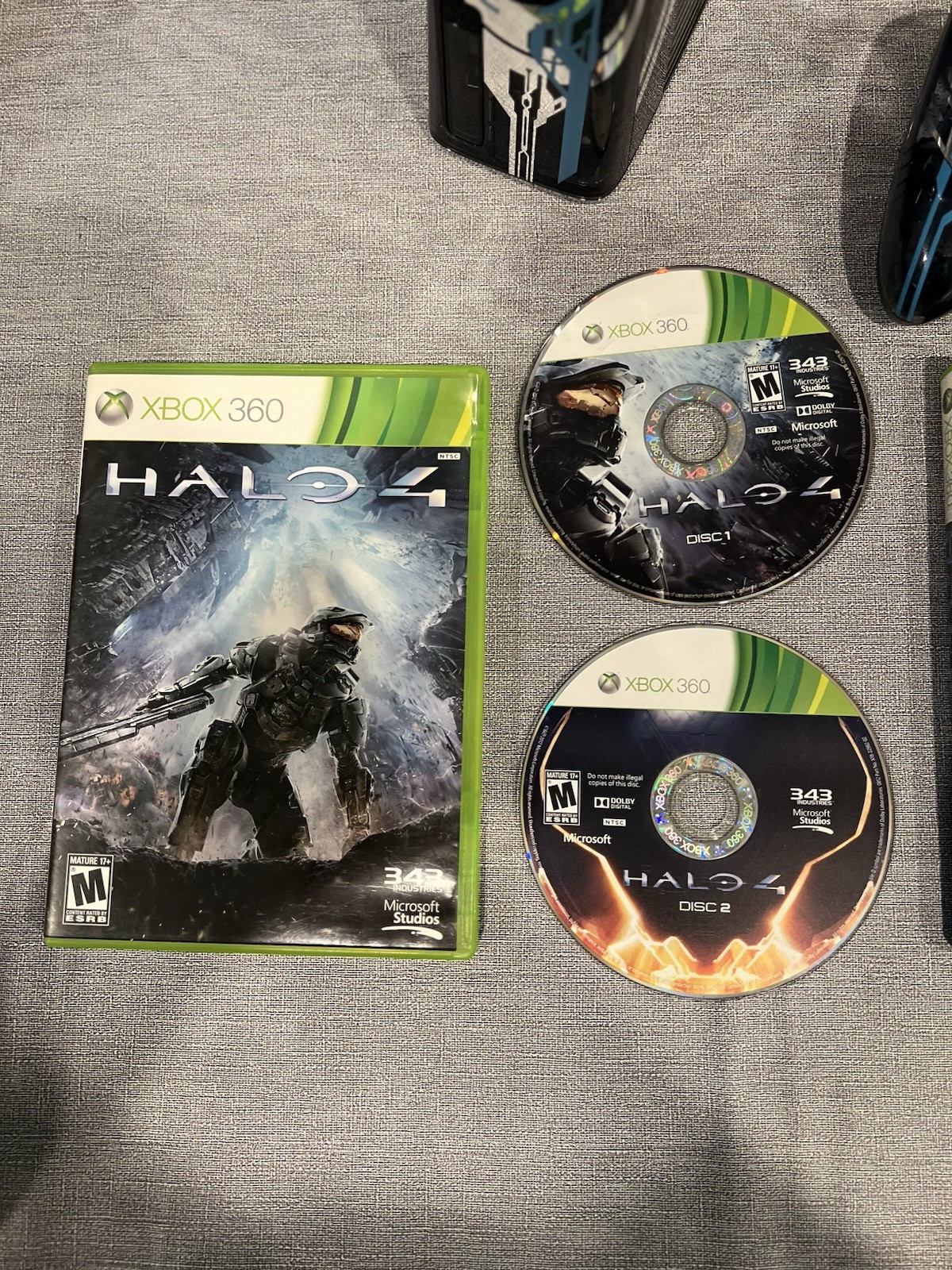 Microsoft Xbox 360 Halo 4 Edition Console w/ Controller HDMI Power Supply Games