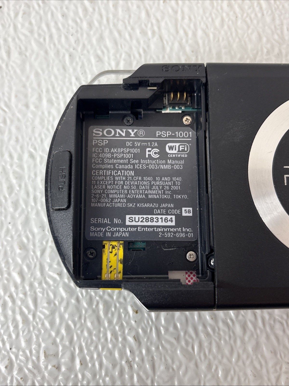 Sony PSP Console (PSP1001) w 32MB Stick Battery & OEM Charger Tested