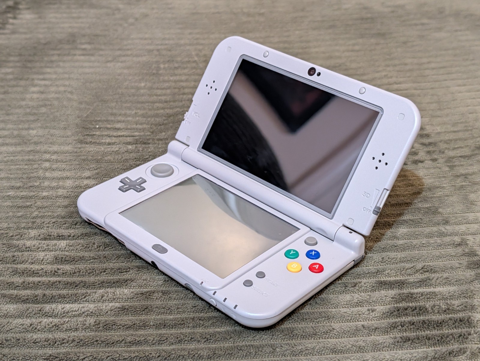 New Nintendo 3DS LL Super Famicom Edition Complete in Box [NTSC-J]