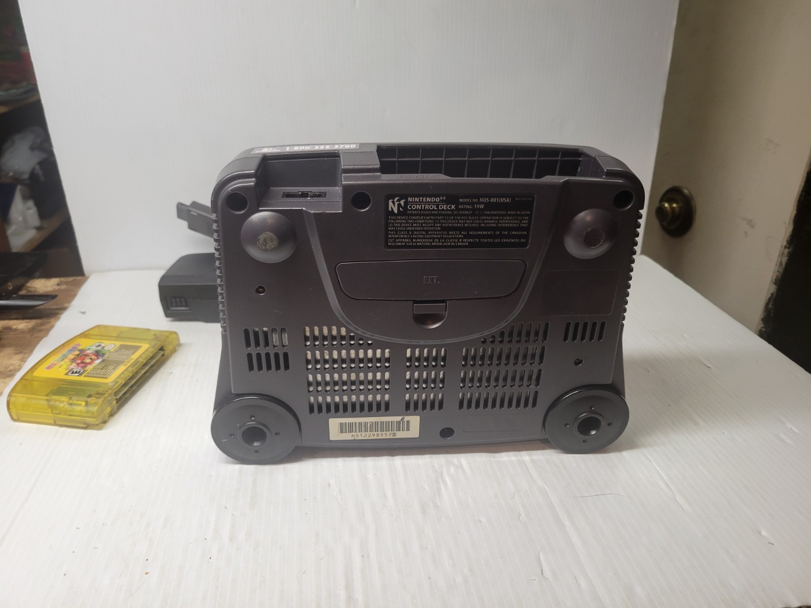 Nintendo 64 ConsolenvNUS-001 (USA) – Tested Working W/Mario Party No Cont.