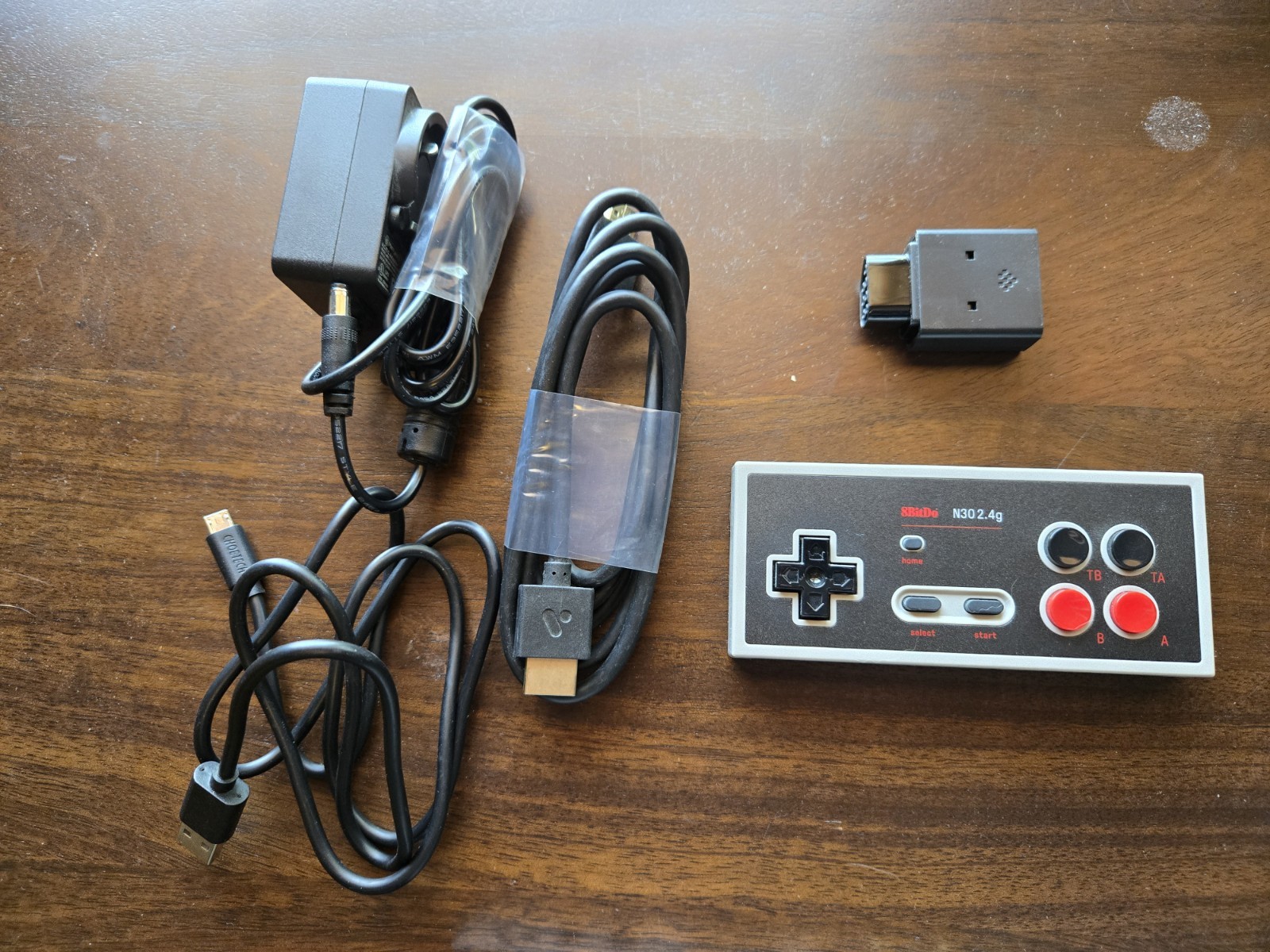 Analogue Nt Mini Noir v2 Bundle – Great Condition – Ready to Play!