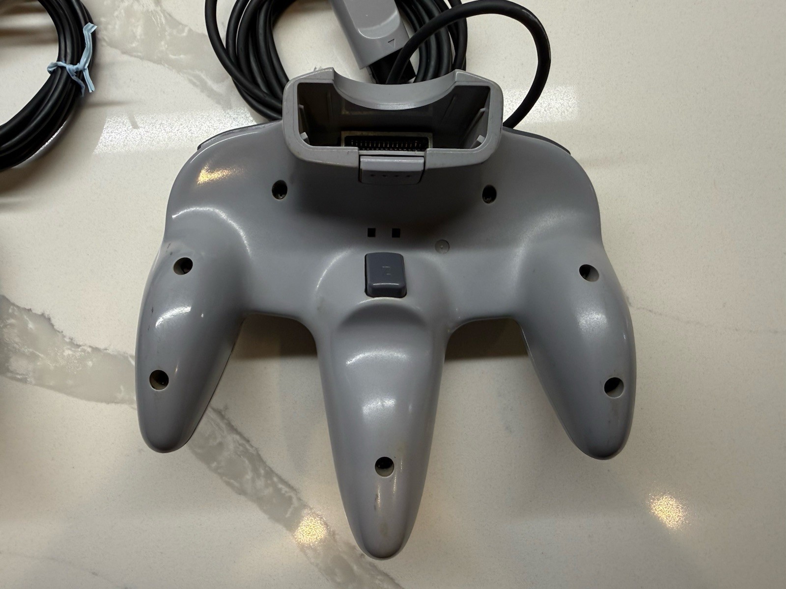 Nintendo 64 N64 Console w/ 3 Controllers + Cables – All OEM – READ DESCRIPTION