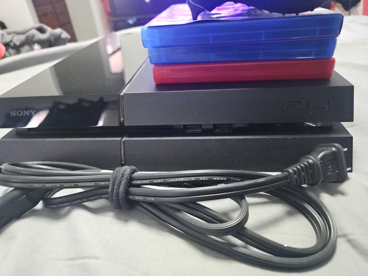 Sony PlayStation 4 Video Game Console With Controller & Three Games