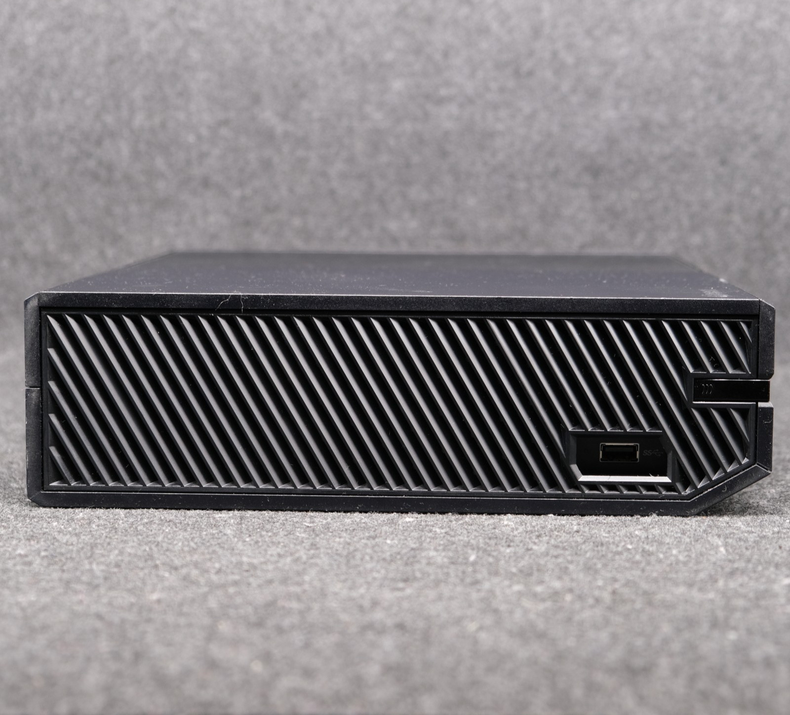 Microsoft Xbox One 500GB Console Gaming System Black 1540