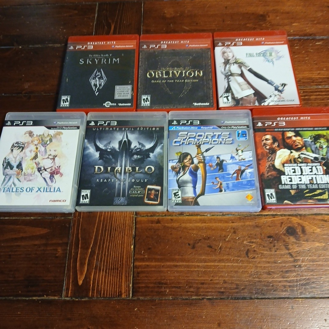 Sony Playstation 3 With 7 Games Wireless Controller 256 GB Adult Owned EUC