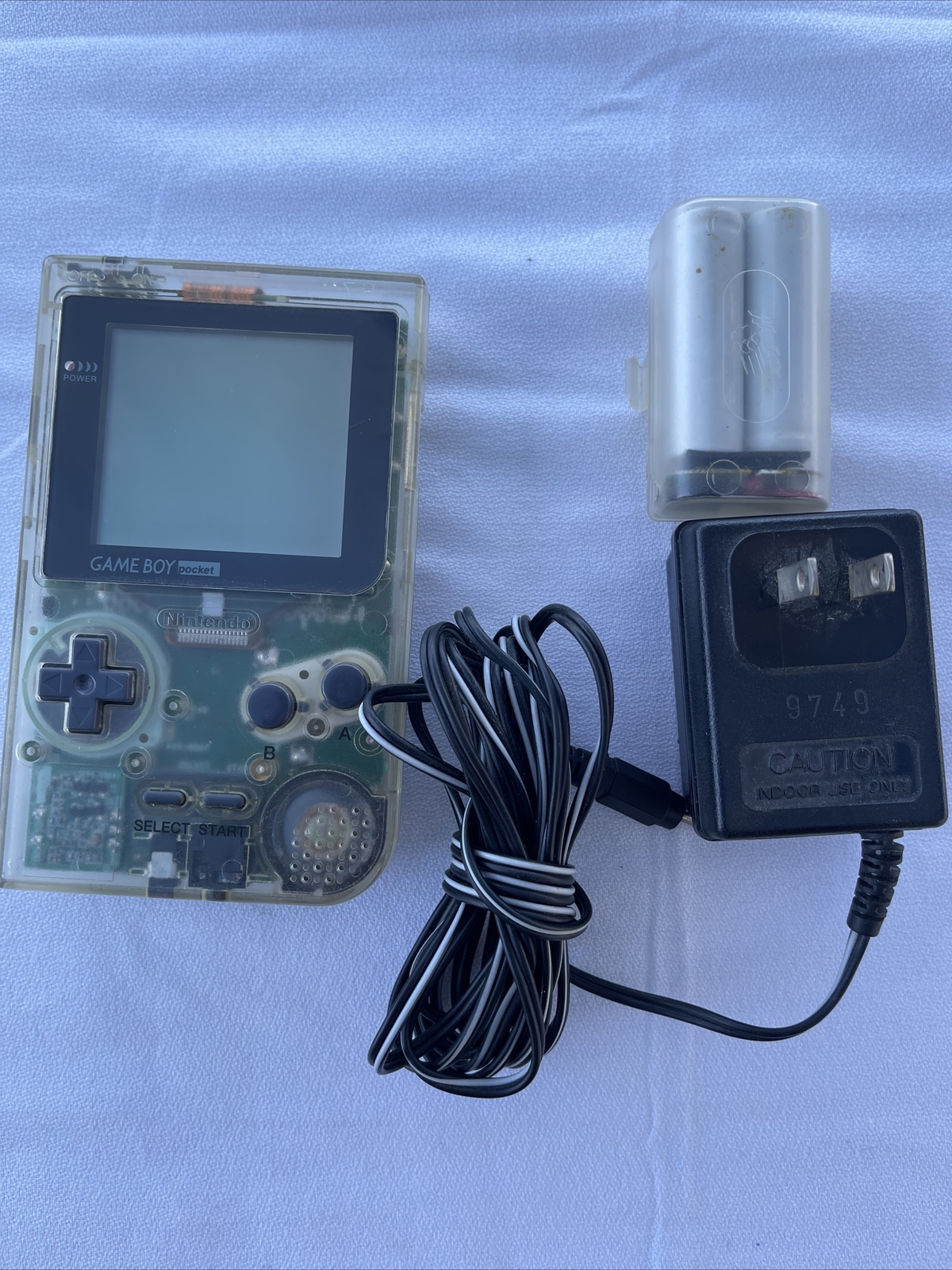 Nintendo Game Boy Color CGB-001 – Clear Skeleton – 100% Original- Tested Works