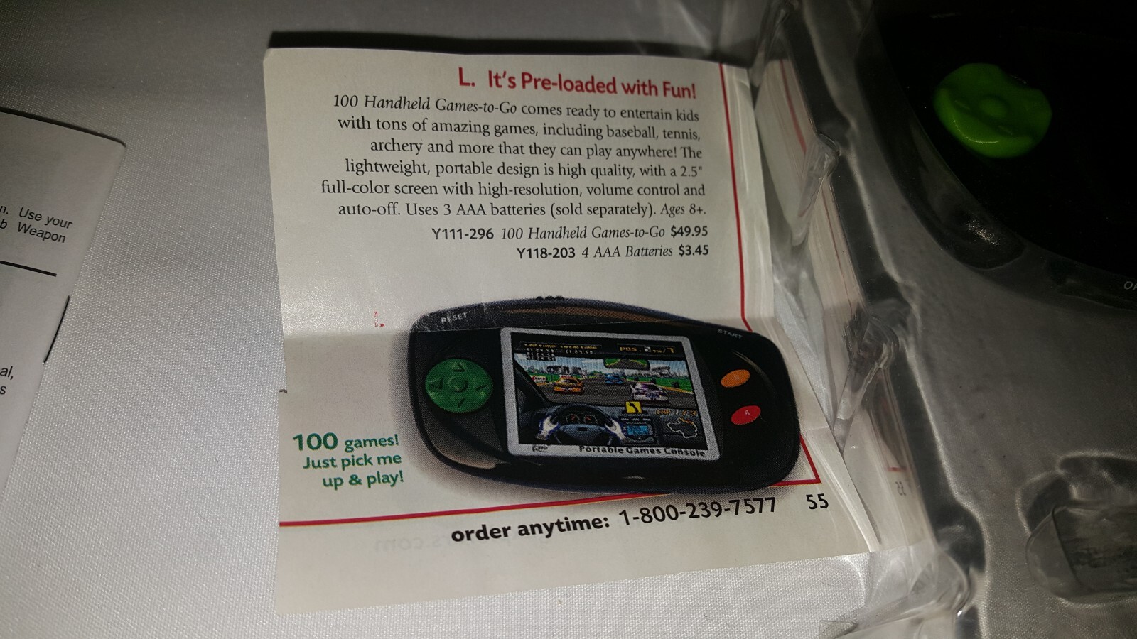 Kids Handheld Games Built-in 100 HD Video Games 2.5 Inch Portab Young Explorers