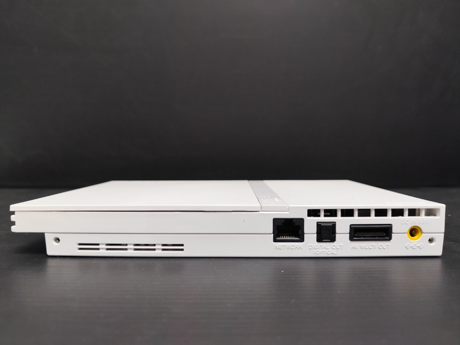 E+ «Region Free» Playstation2 PS2 Slim Console SCPH-75000 Ceramic White Note A