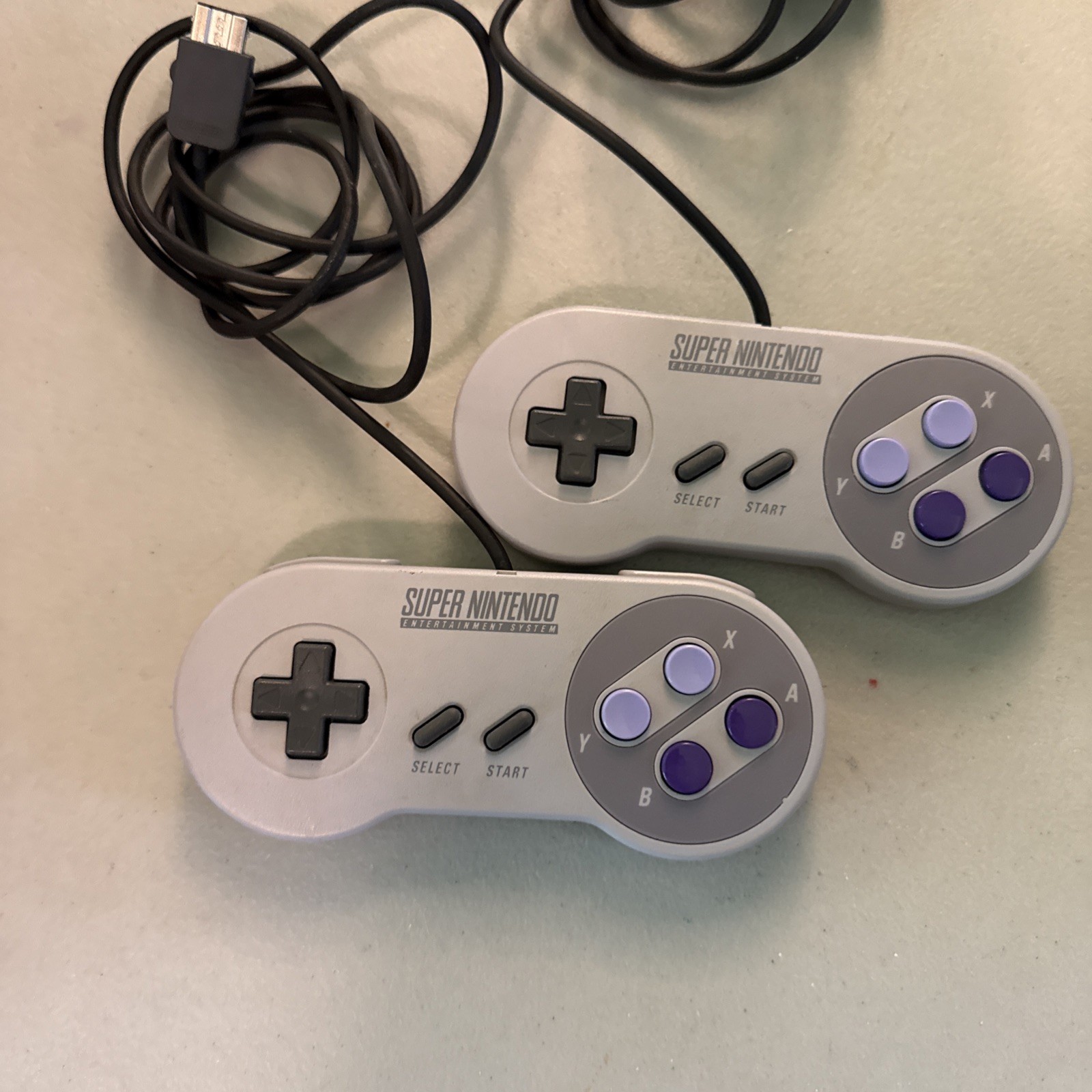 Super Nintendo SNES Classic Mini Console OEM Authentic CLV-201 2 Controllers