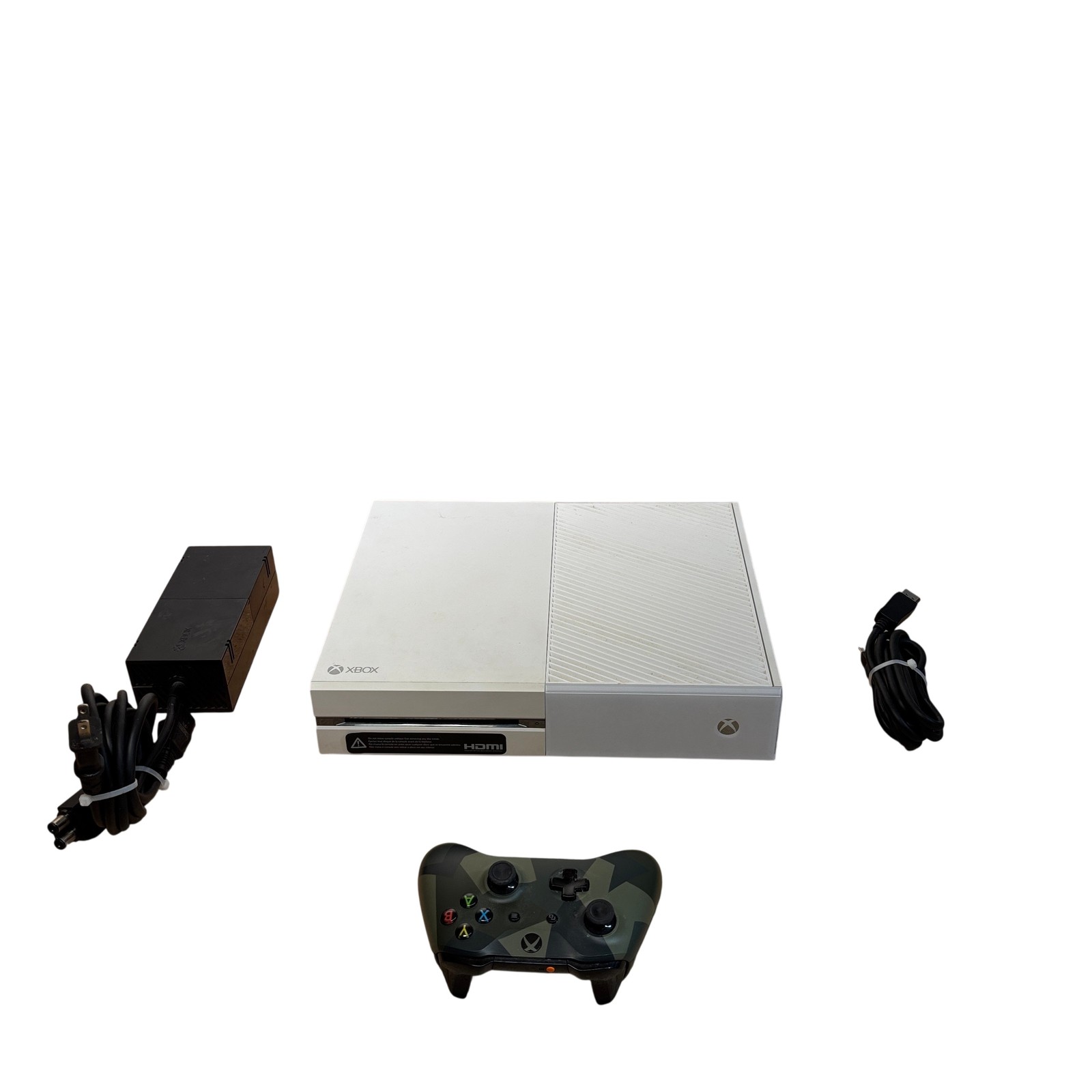 Microsoft Xbox One 1540 White & Black 500GB 8GB RAM Home Video Game Console 0348