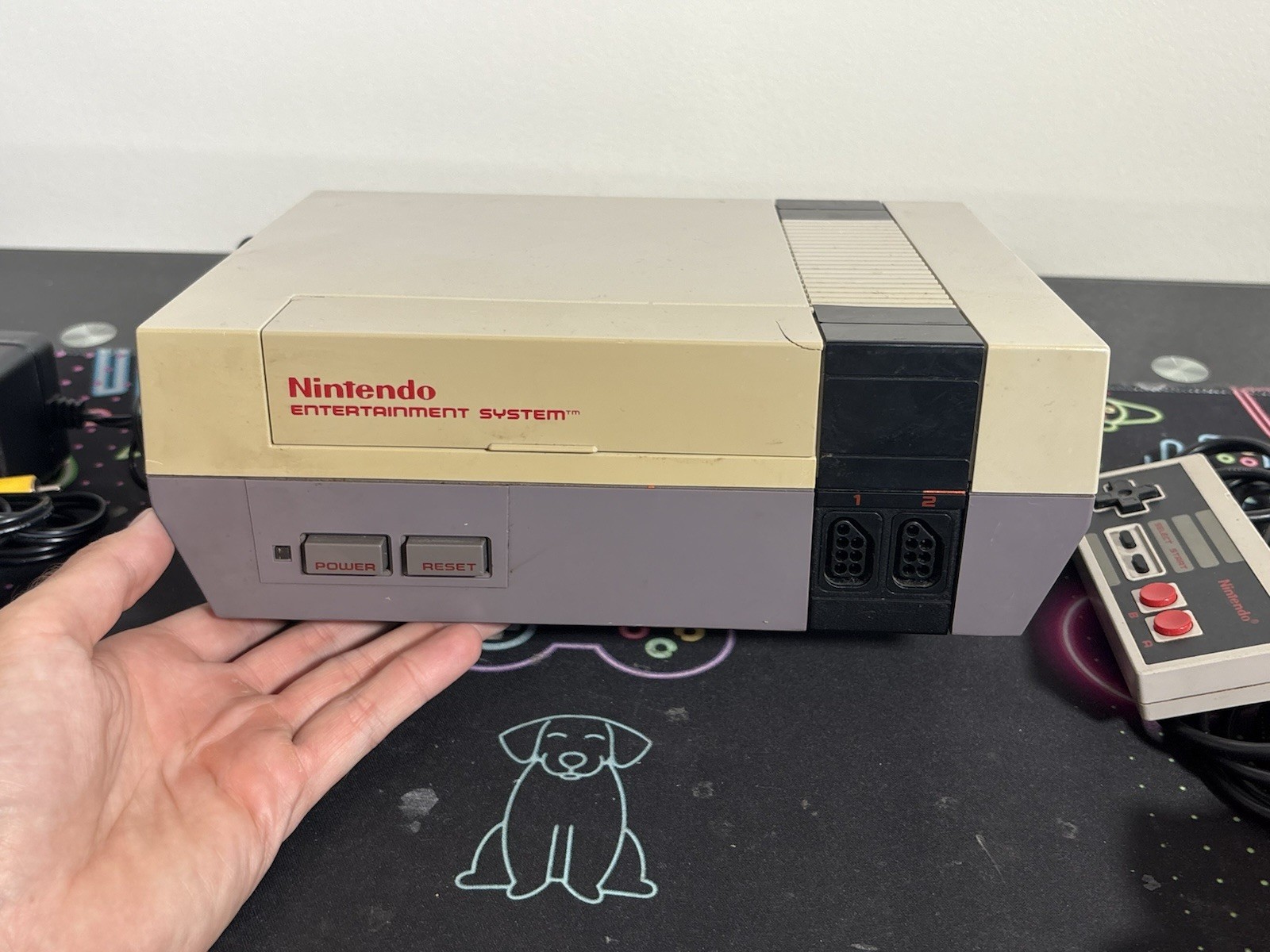 Nintendo Original NES-001 Entertainment System NES Console Zapper 2 Games