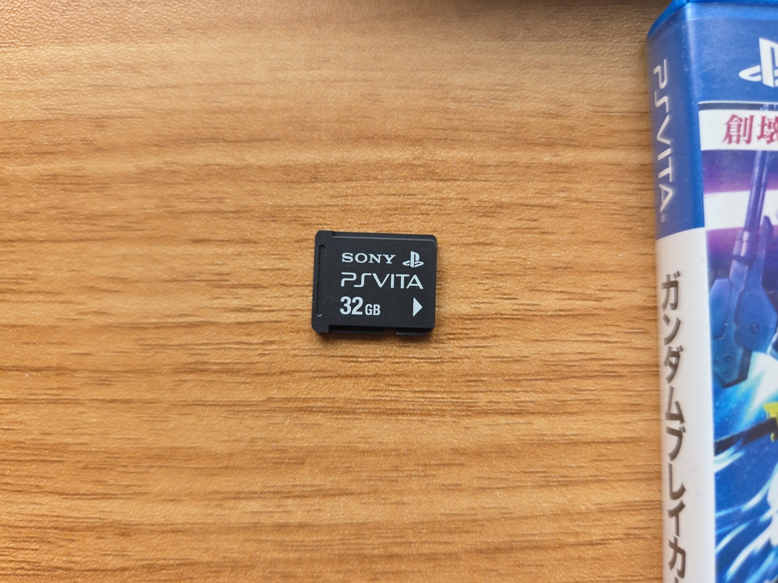 PS Vita Silver PCH 2000 ZA25 Console Charger Box PSV Slim [BOX]