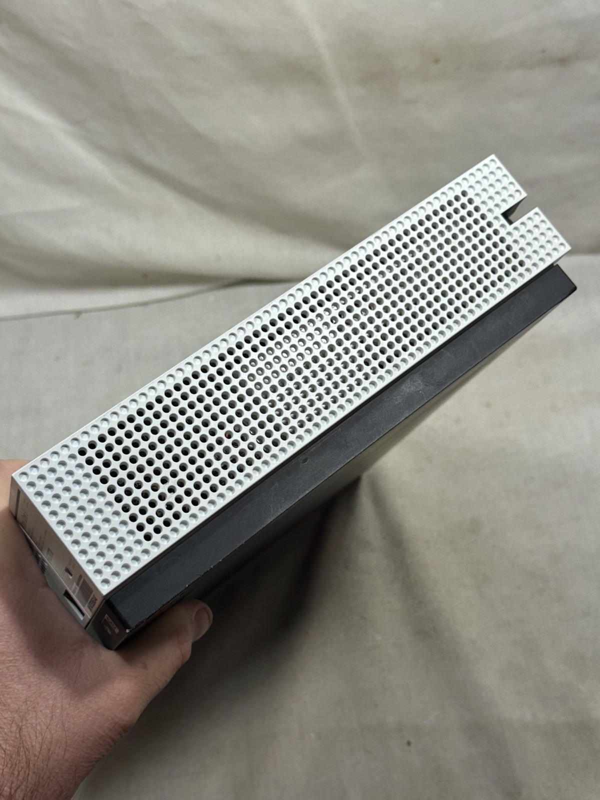 Microsoft Xbox One S 500GB Model 1681 Console System Bundle – Tested and Reset