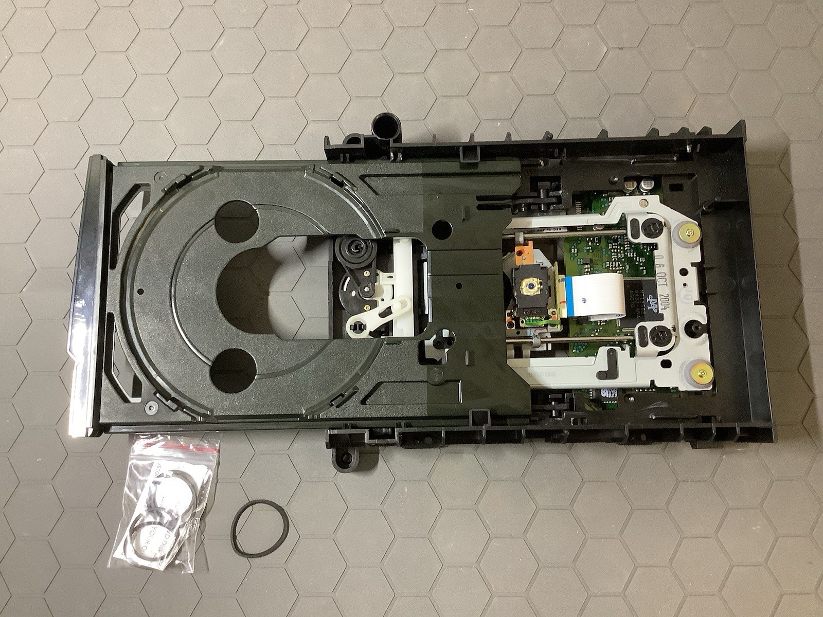 010 Xbox Original Console W/ Samsung Drive, Cords, New Belt & Thermal Paste