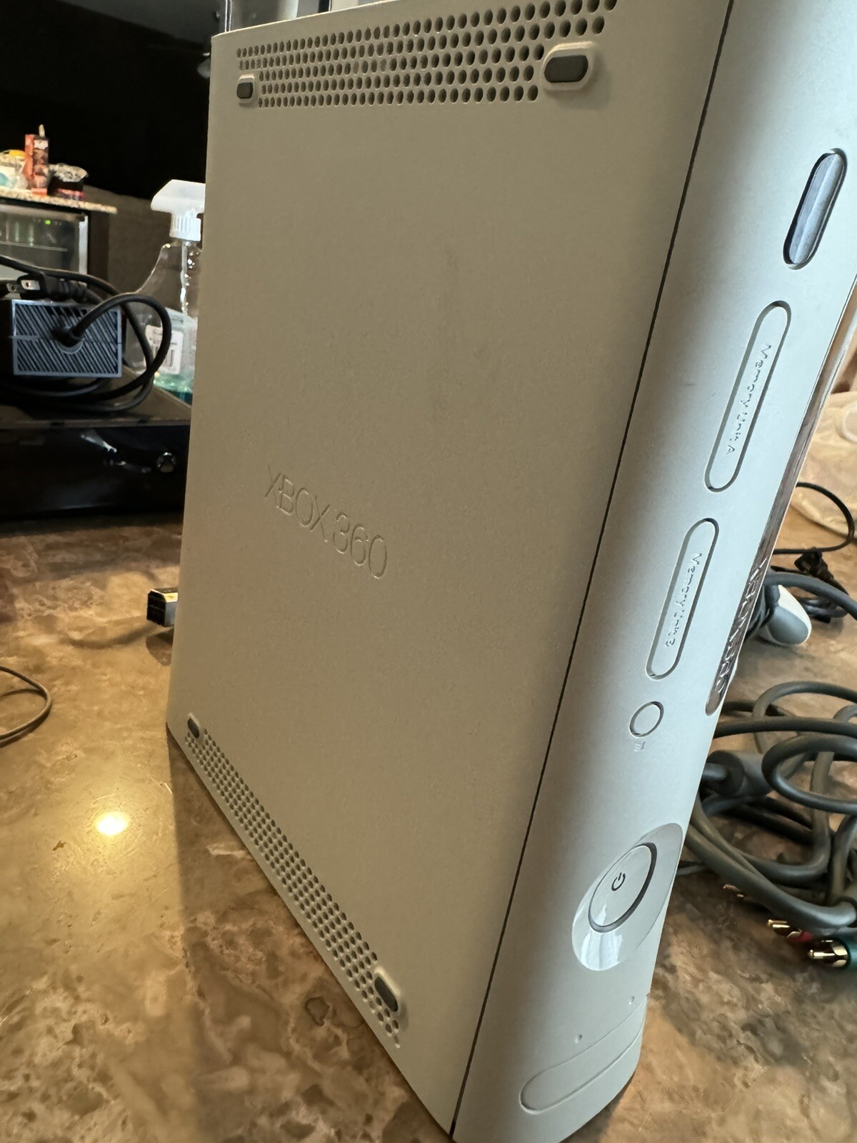 Microsoft Xbox 360 Pro 20GB Console – Matte White