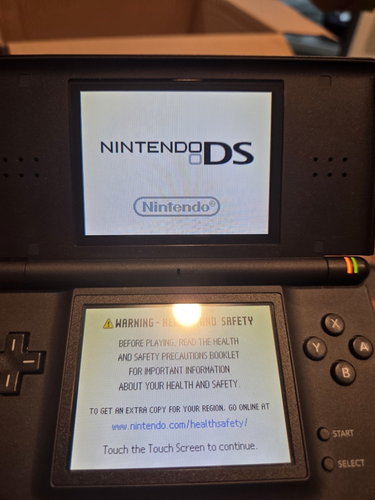 Nintendo DS Lite USG-001 (JPN) Black Handheld Console w/ Stylus Pixel Damage