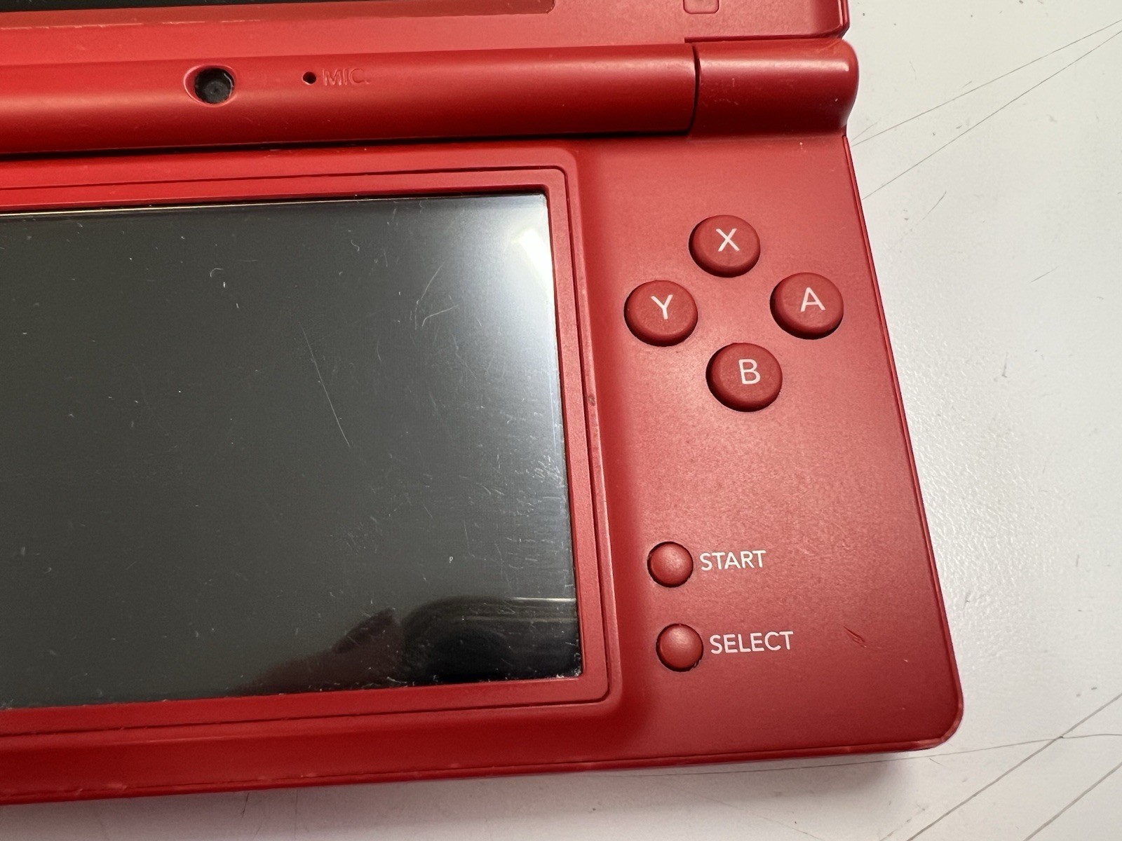 Nintendo DSi Red Handheld Console Wi-Fi Nintendo DS TWL-001 2008