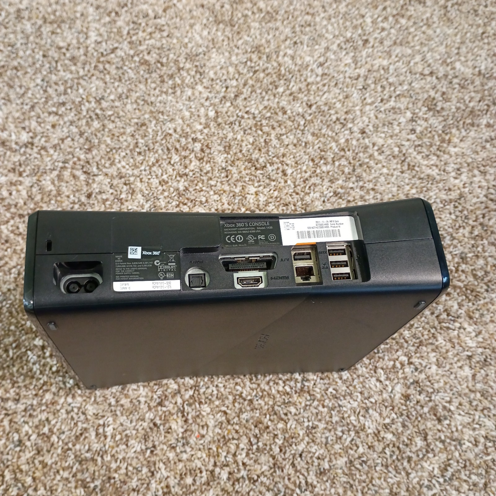 Microsoft Xbox 360 S 60GB Matte Black 1 Camouflage OEM Controller Plus 13 Games