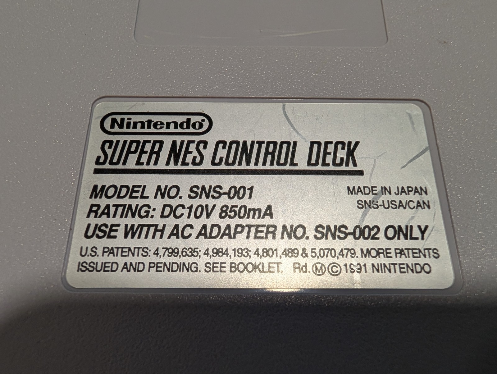 Super Nintendo SNES 1CHIP-01 Console, SMW Game, Controller, OEM AC/AV Bundle