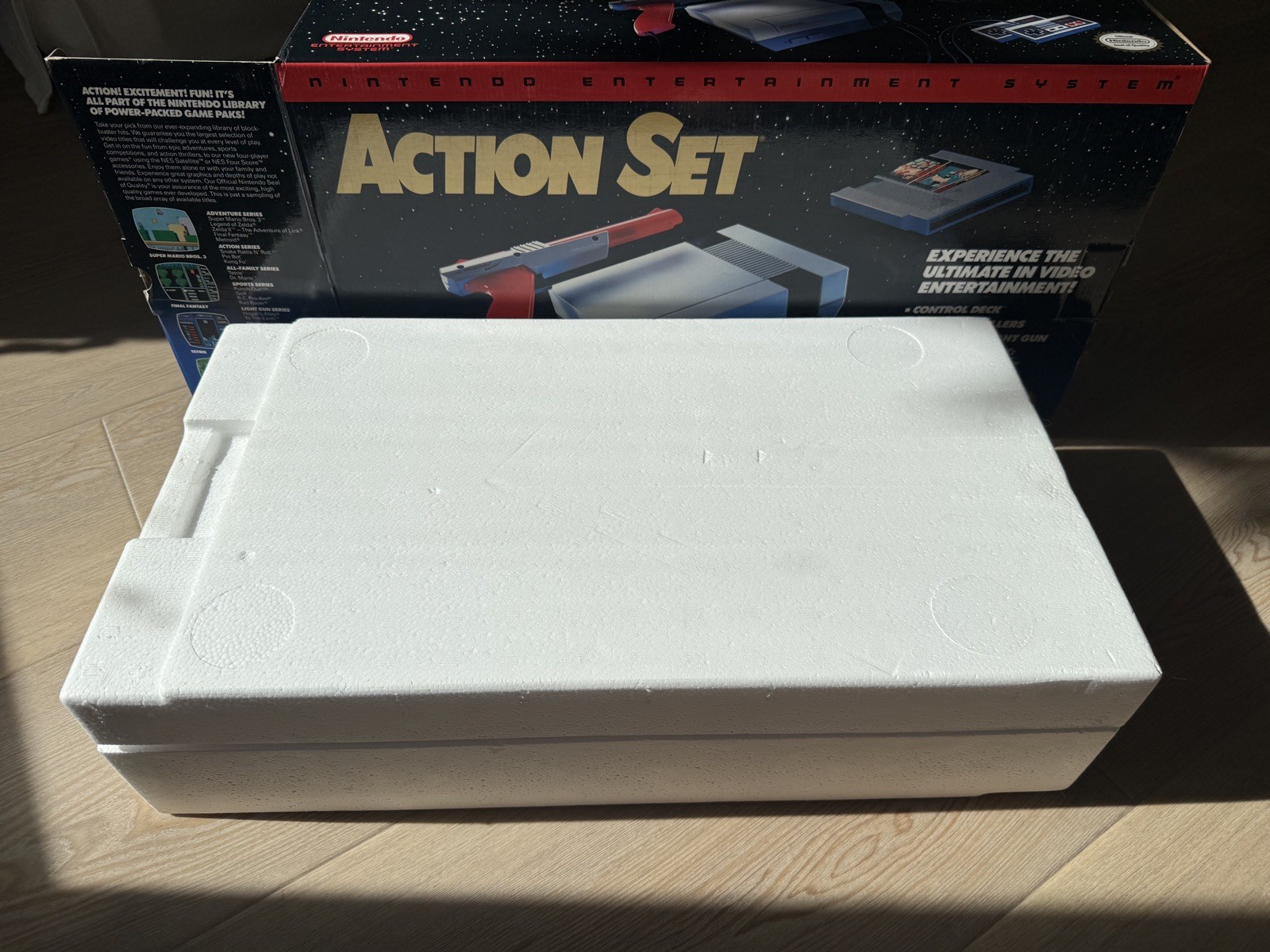 Nintendo NES Action Set System Complete w/ TECMO BOWL – Excellent Condition READ