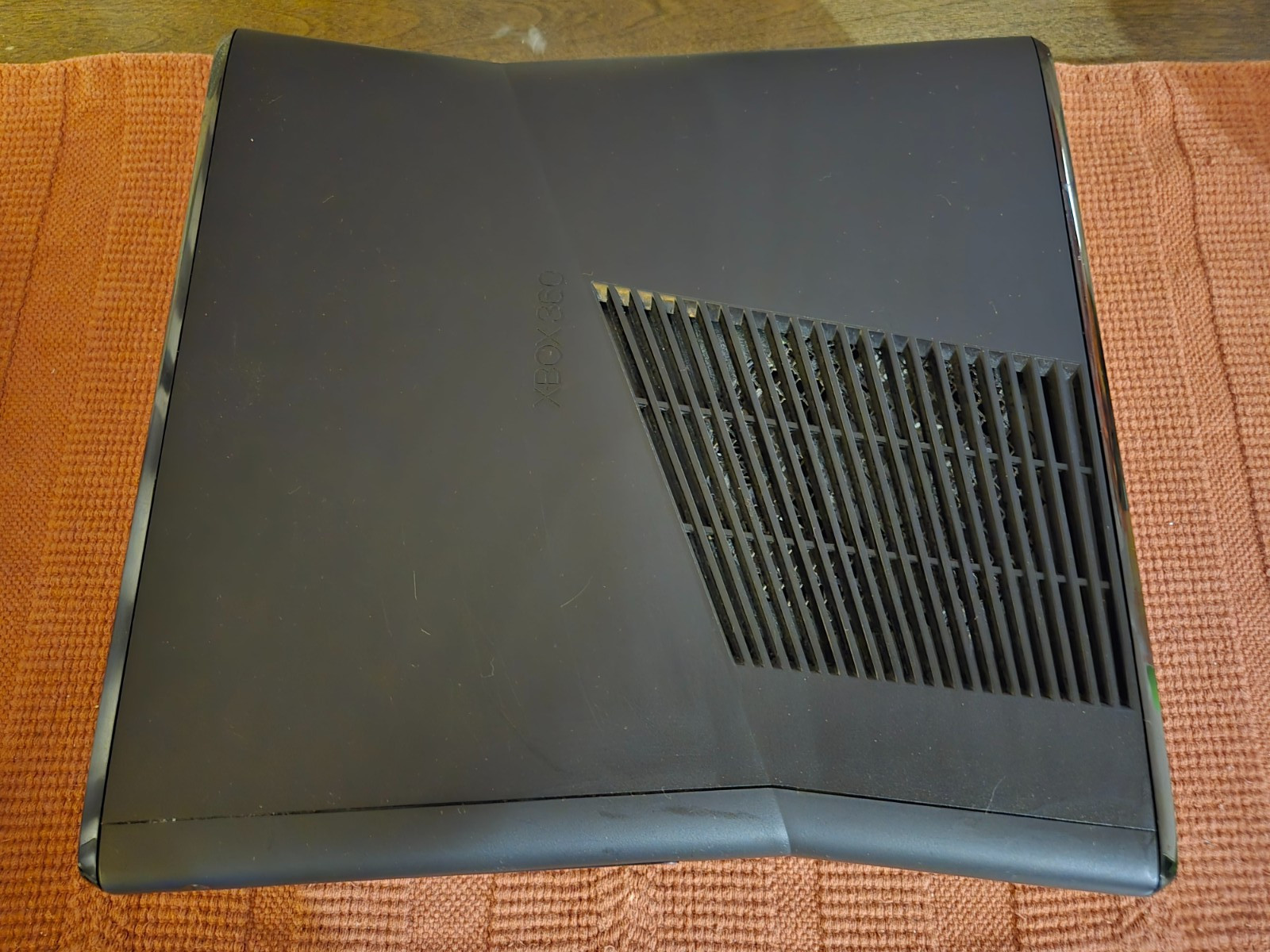 Microsoft Xbox 360 S Gaming Console + OEM Controller + Cables -Fully TESTED-