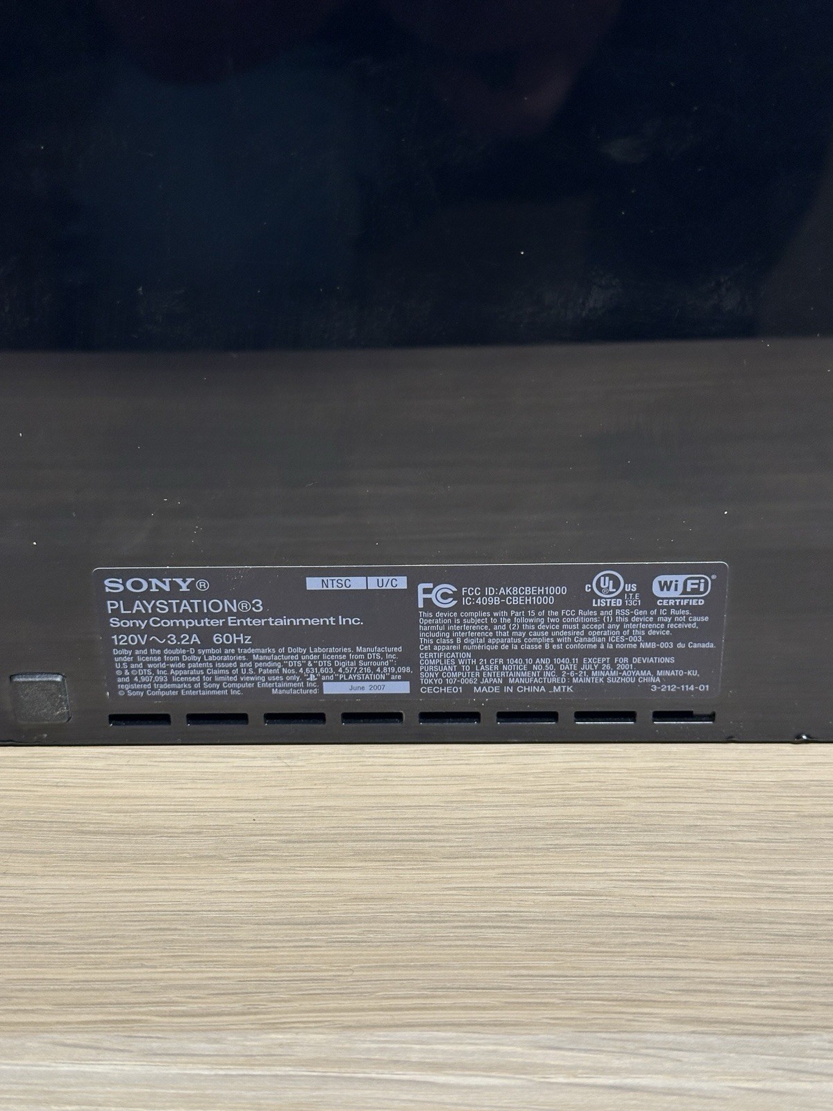 PlayStation 3 PS3 80GB (CECHE01) Backwards Compatible – Turns On And Reads Discs