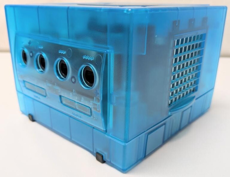 Nintendo GameCube Translucent Funtastic ICE BLUE Gaming Console System Bundle