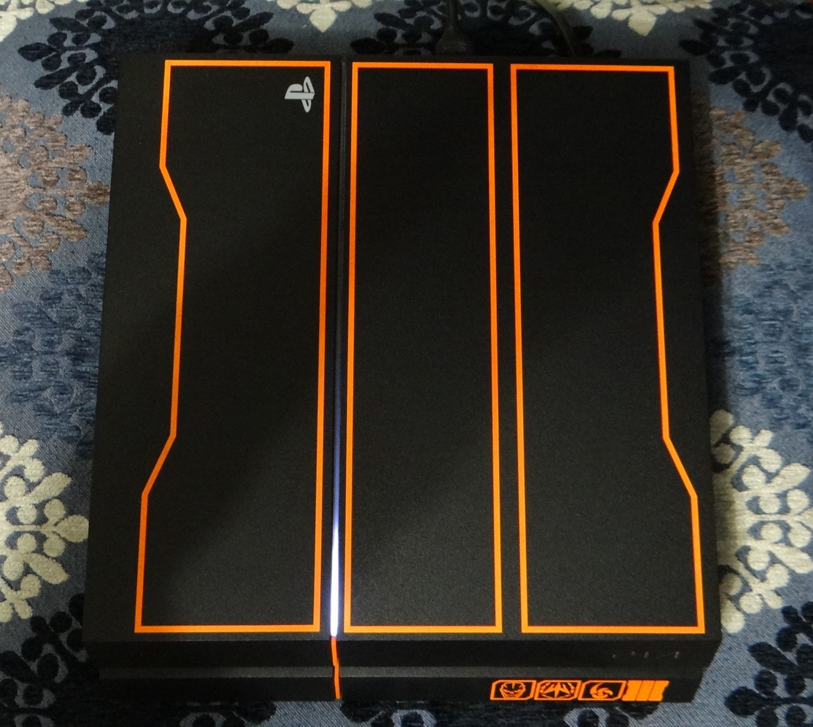 Sony PS4 COD: BO3 LTD Edition 1 TB CUH-1215B – 2 Games & 2 Controllers *TESTED*