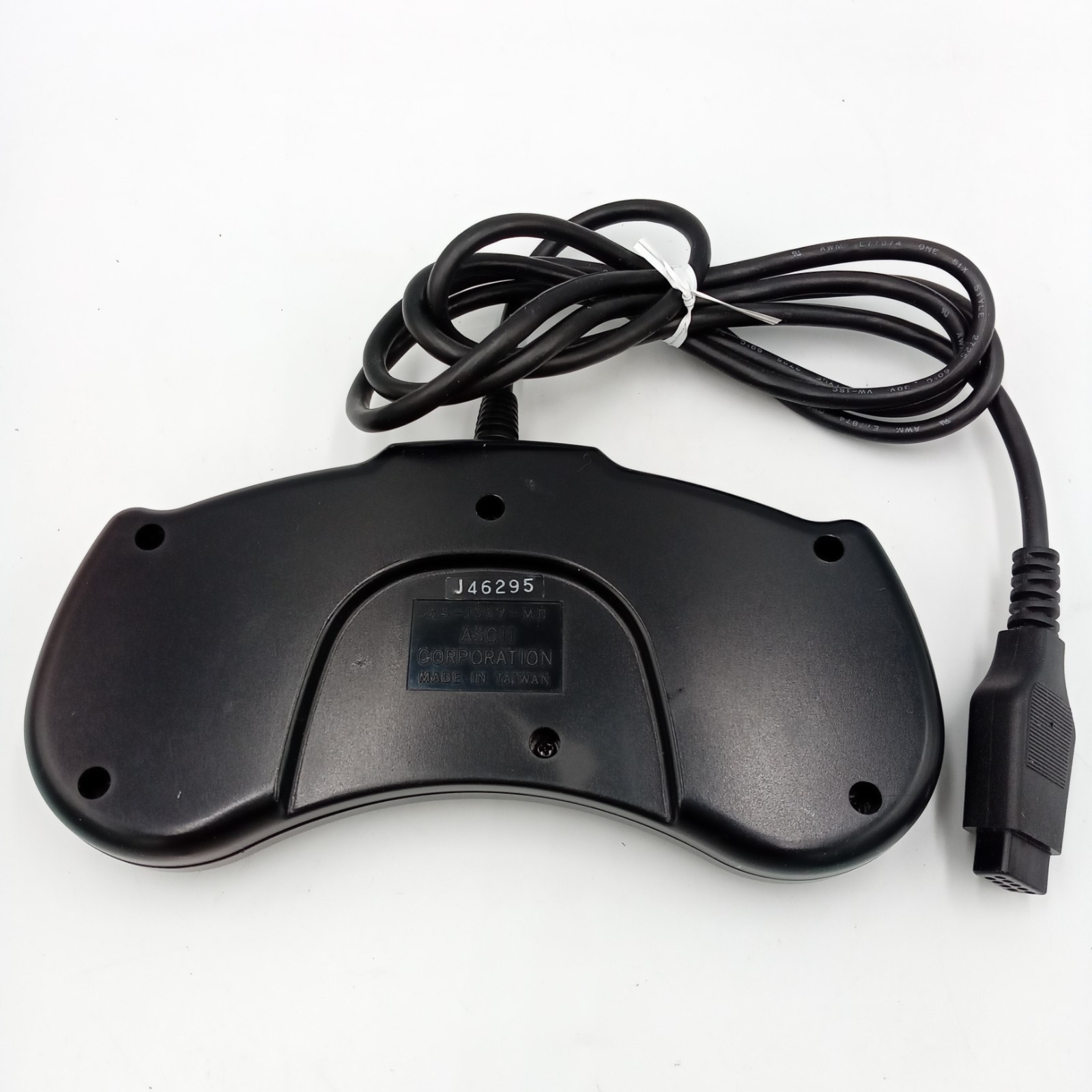 Sega Mega Drive Console Japan HAA-2510 & Mega Pad Japan NTSC-J Tested