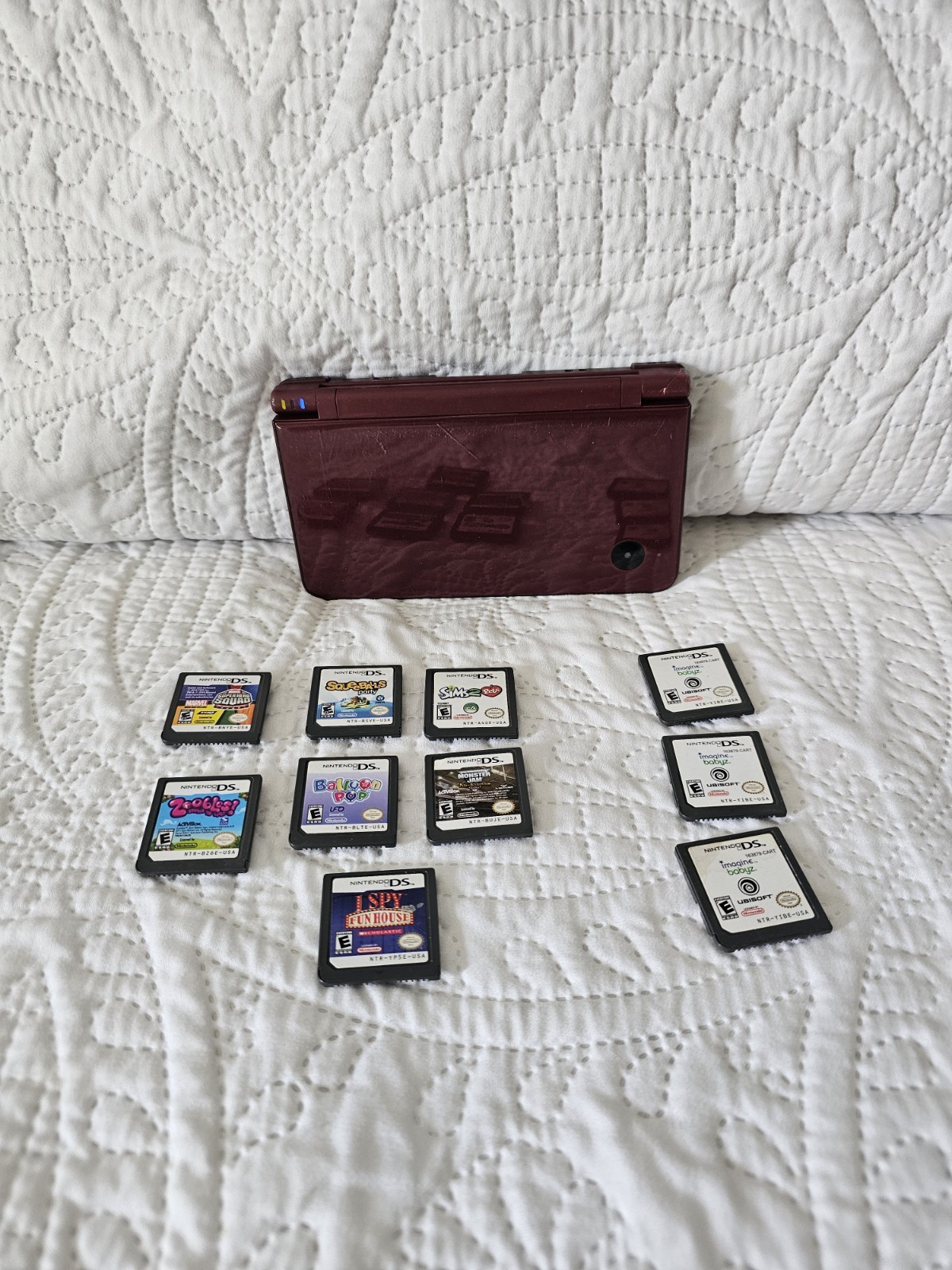 USA Nintendo Dsi XL Burgundy 10 Games Tested And Working! No Charger & Stylist.
