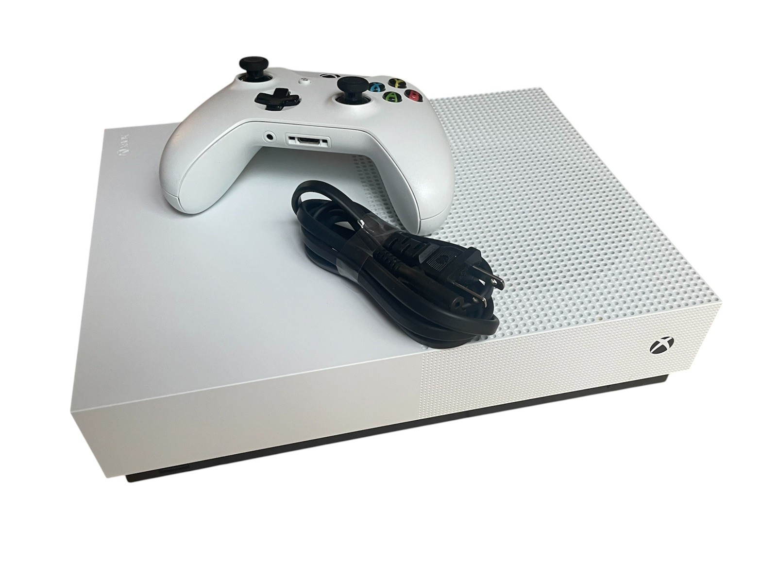 Microsoft Xbox Series S 1 TB – White w/ White Controller Open Box. ALL DIGITAL