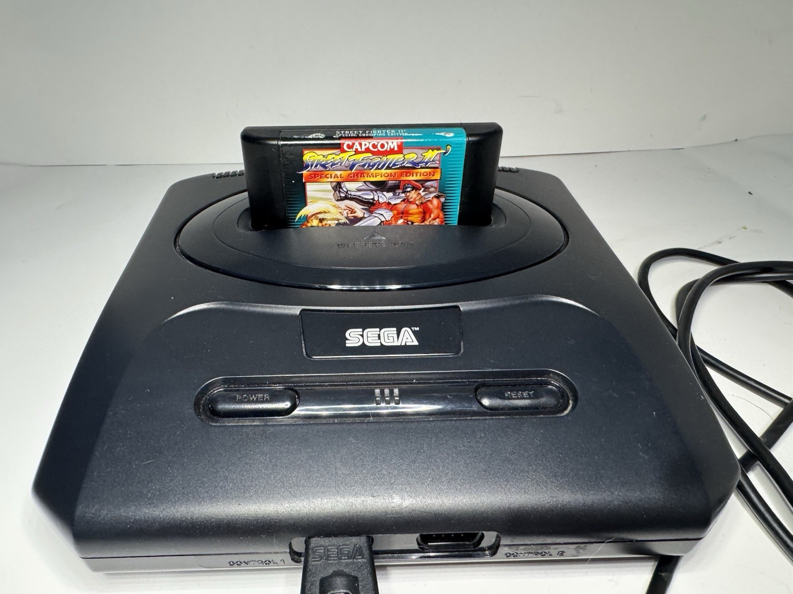 Sega Genesis Model 1 Console MK-1631 + Controller & Street Fighter II Untested