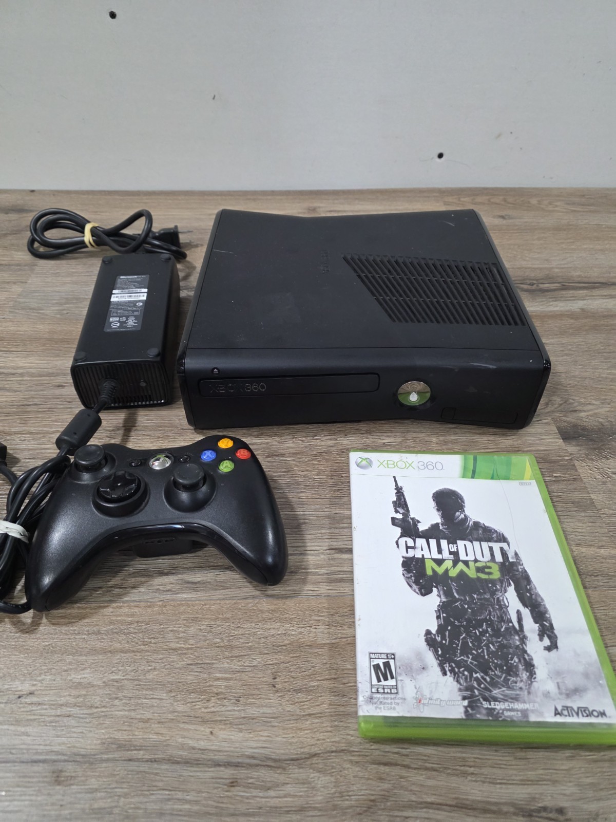 Xbox 360 S Slim Model 1439 Matte Black Console w/ Controller 4GB