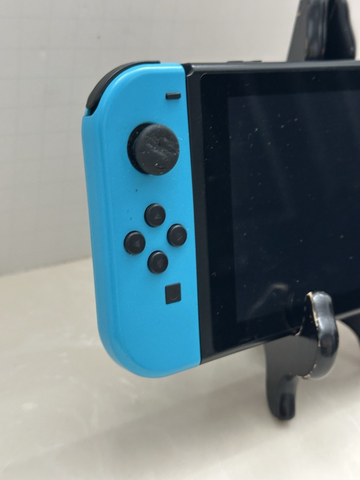 Nintendo Switch HAC-001(-01) Handheld Console – 32GB – Neon Blue/Red Tested!!