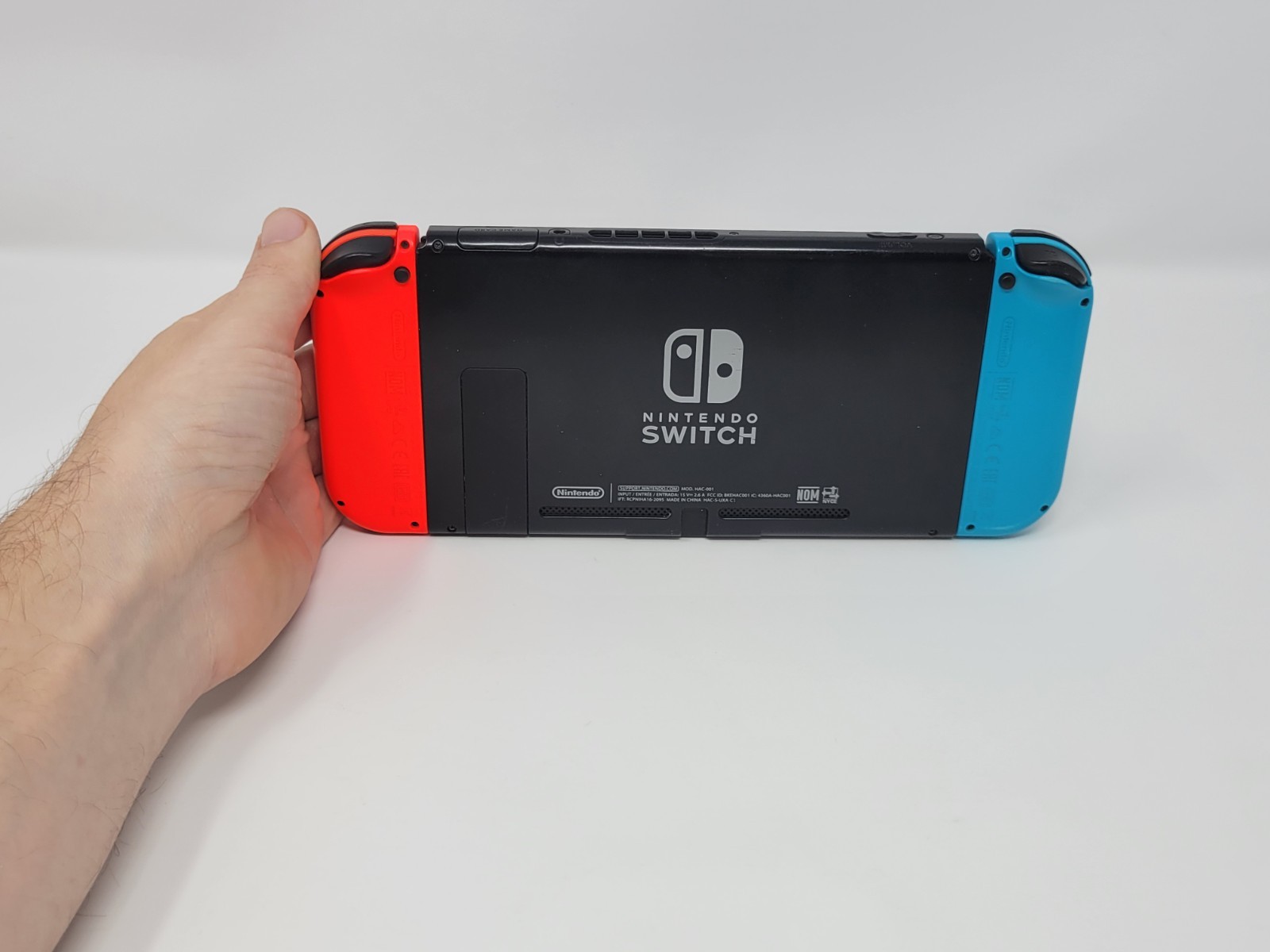 Nintendo Switch Console Neon Blue Red Joycons w/ Mario Odyssey Smash & Strikers