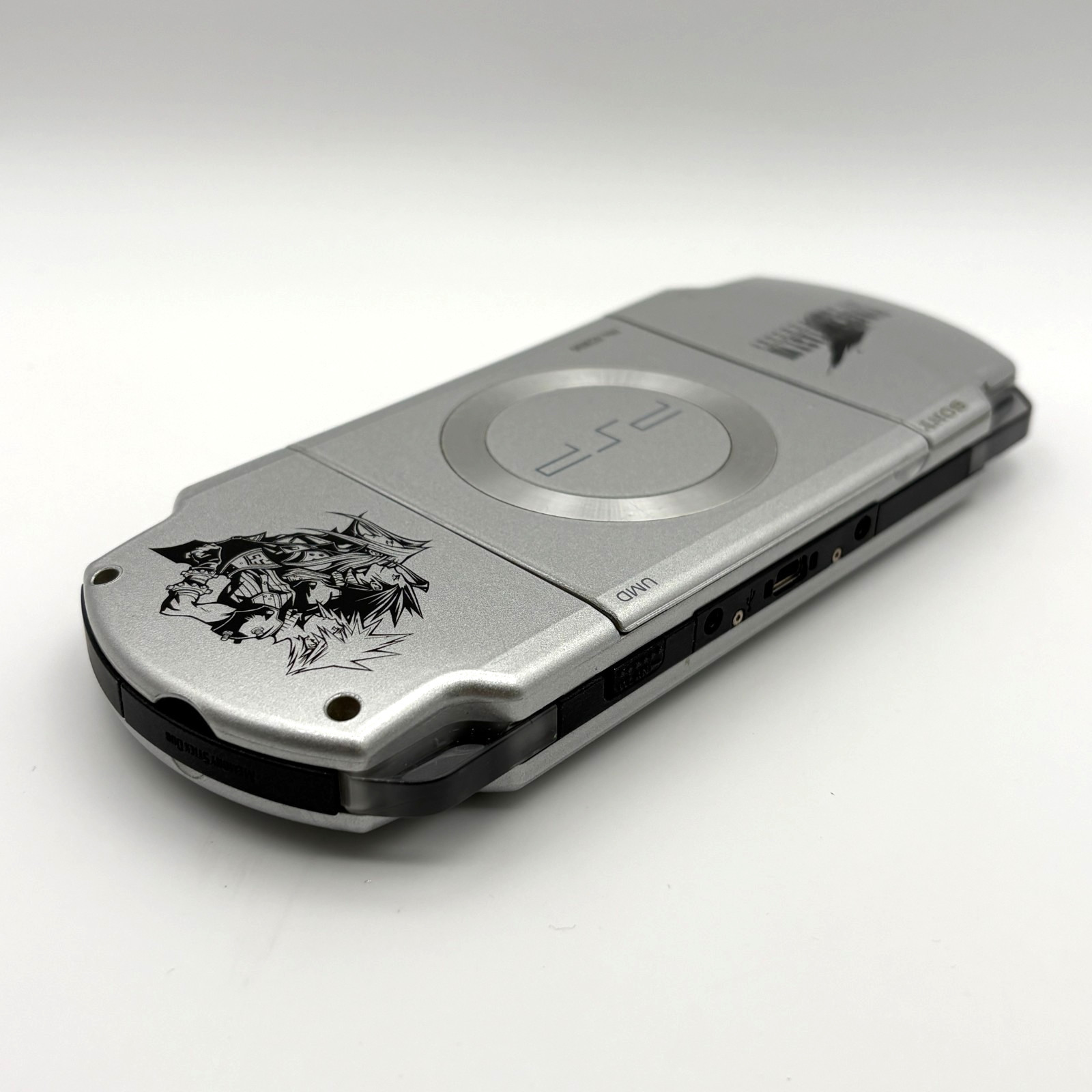 Sony PSP-2000 Final Fantasy Ⅶ Crisis Core 10th Anniversary Limited Console