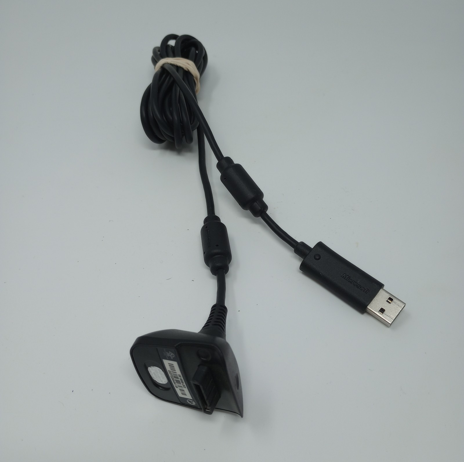 Xbox 360 S (1439) Console, Controller, Cables, & More Periodic Red Ring Issue