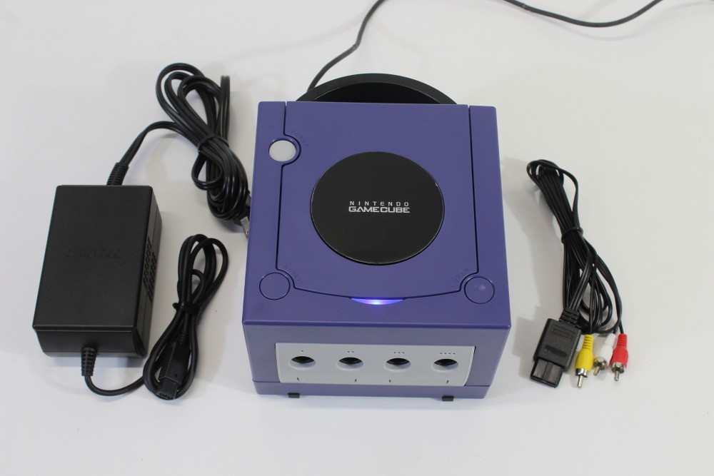 Nintendo Gamecube Console Indigo Purple LED NTSC-U/C DOL-001 AC AV PLAY US GAMES