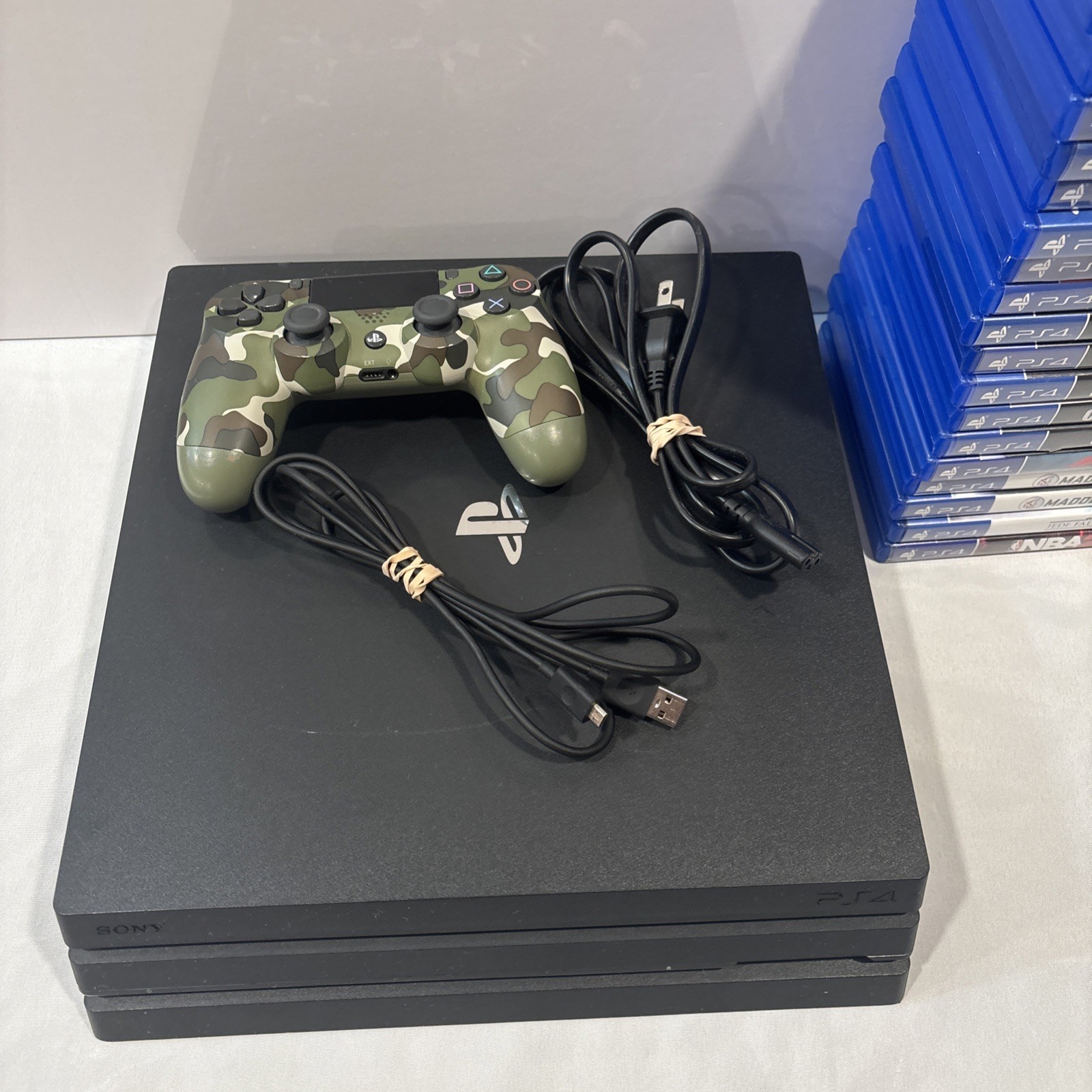 PS4 Pro 1TB CUH-7215B MEGA Bundle, Lot – 20 Games, Controller Tested