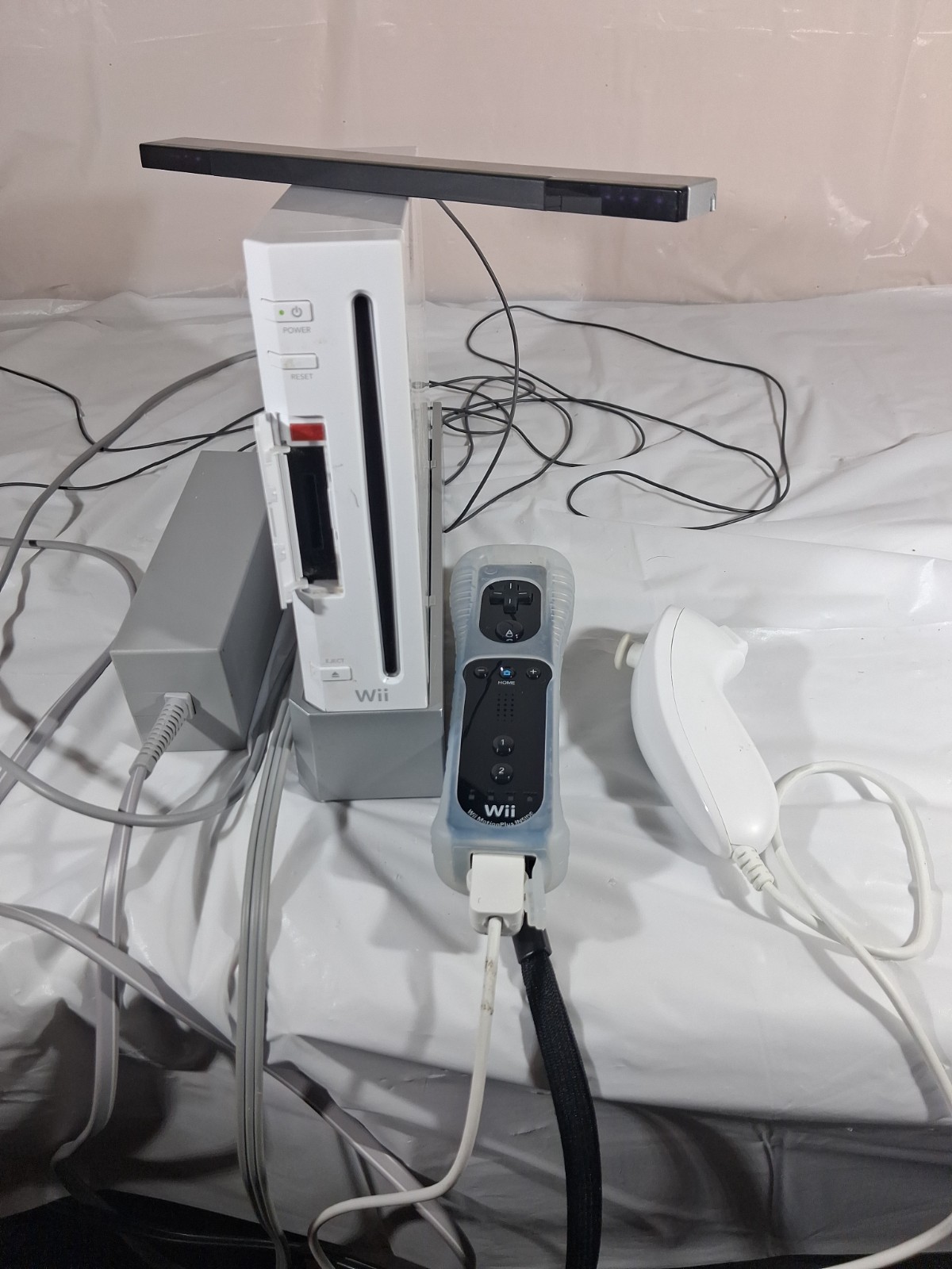 Nintendo Wii RVL-001 Console With Wii Board Included No Game Tv Not Included