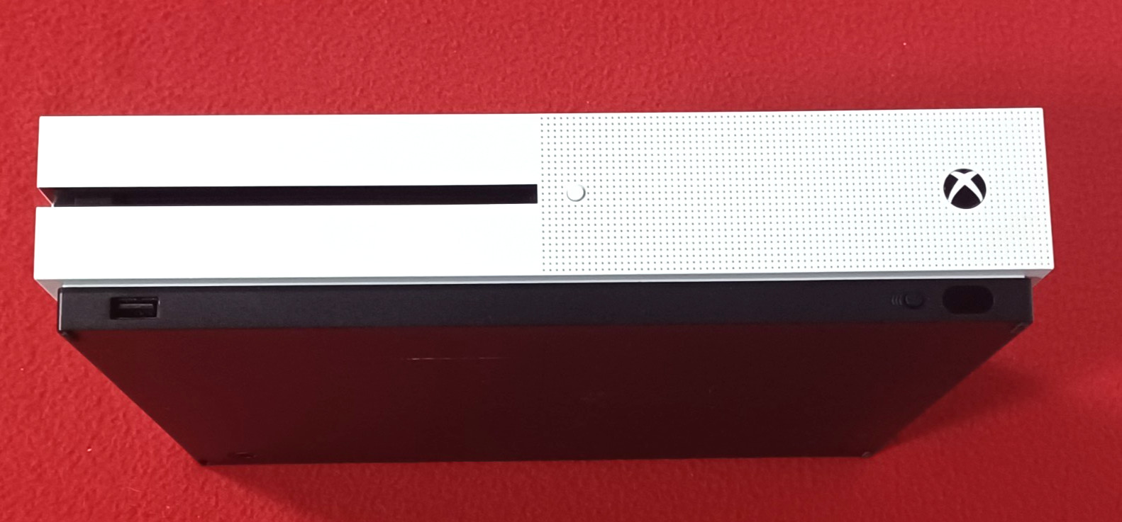 Microsoft Xbox One S 781GB Model 1681 Console White Console and Cords Working