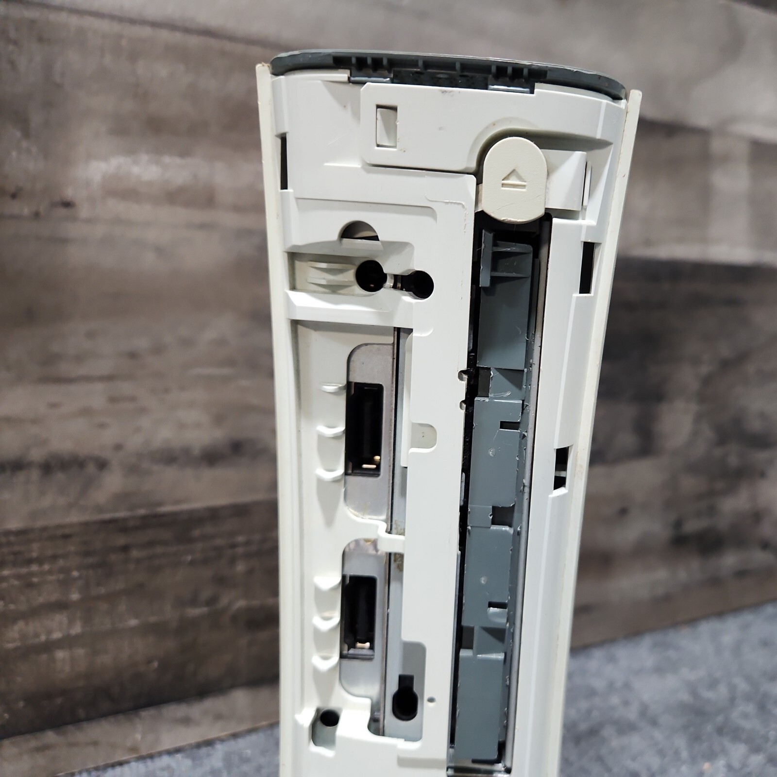 Microsoft Xbox 360 Console ONLY For Parts Turns On Has But RROD