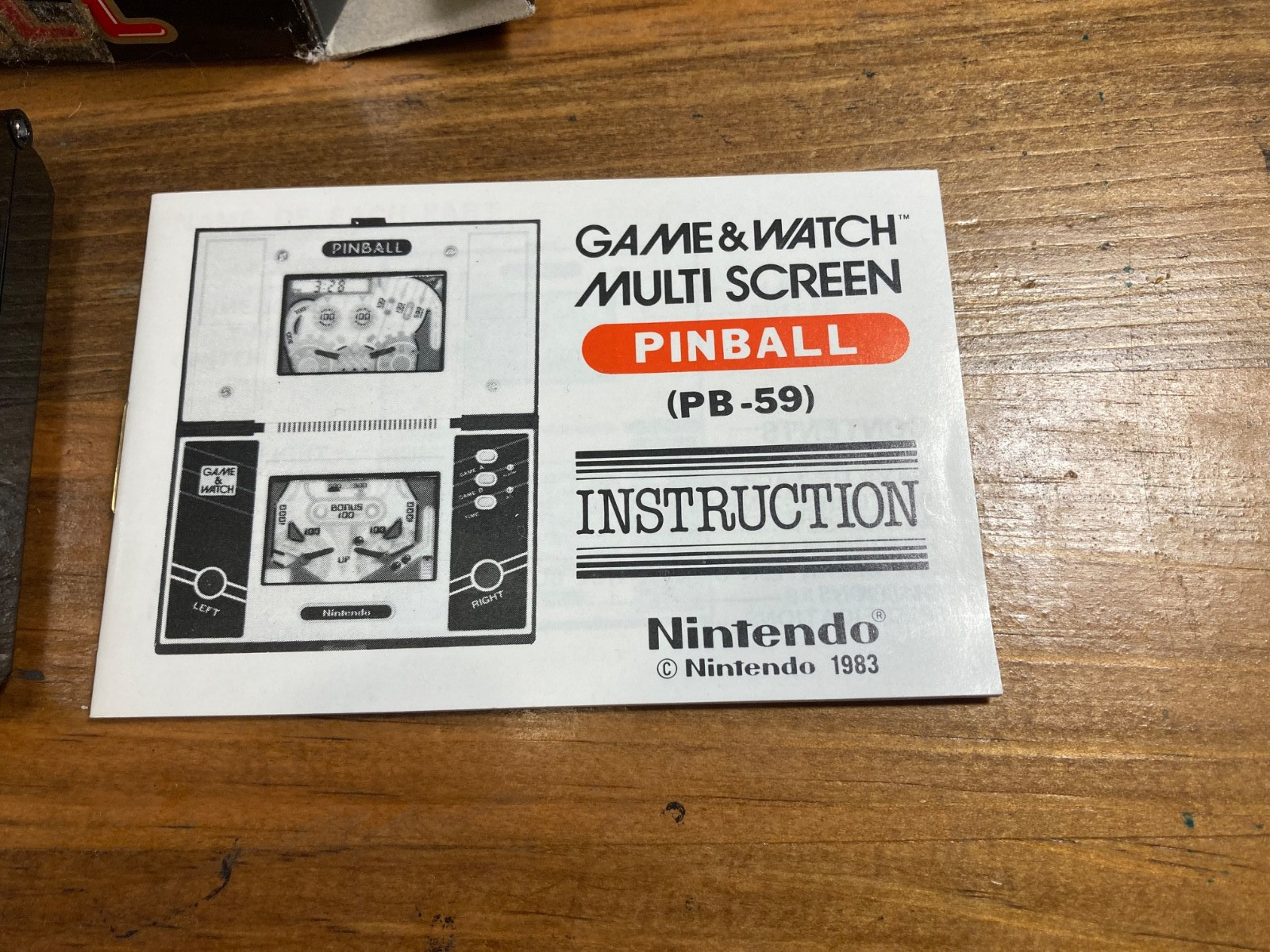 NINTENDO GAME & WATCH PINBALL 1983 CIB FULLY FUNCTIONAL NEAR MINT CONDITION