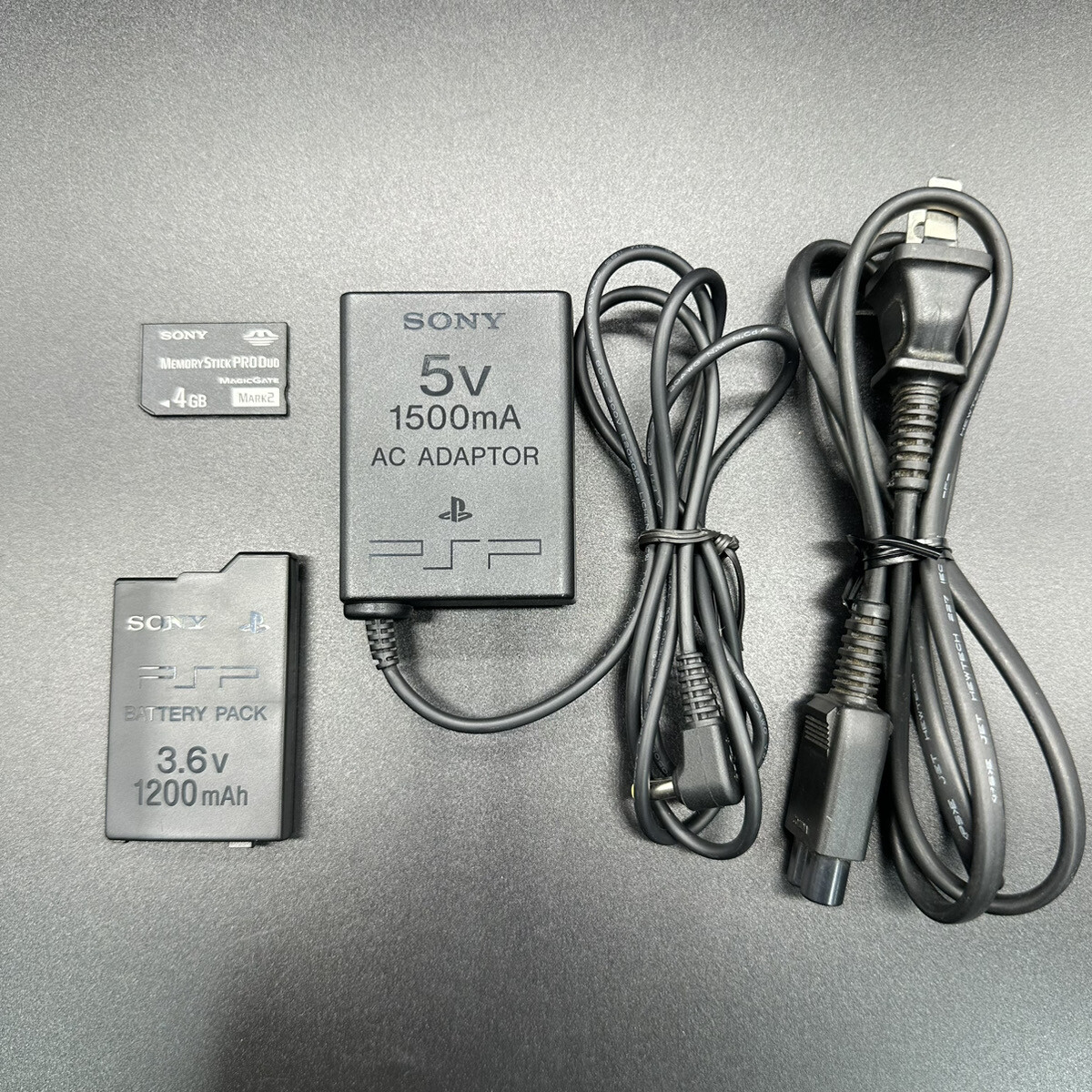 PSP-3000 SONY PSP Playstation Console Only+ Battery/Charger Used Region Free
