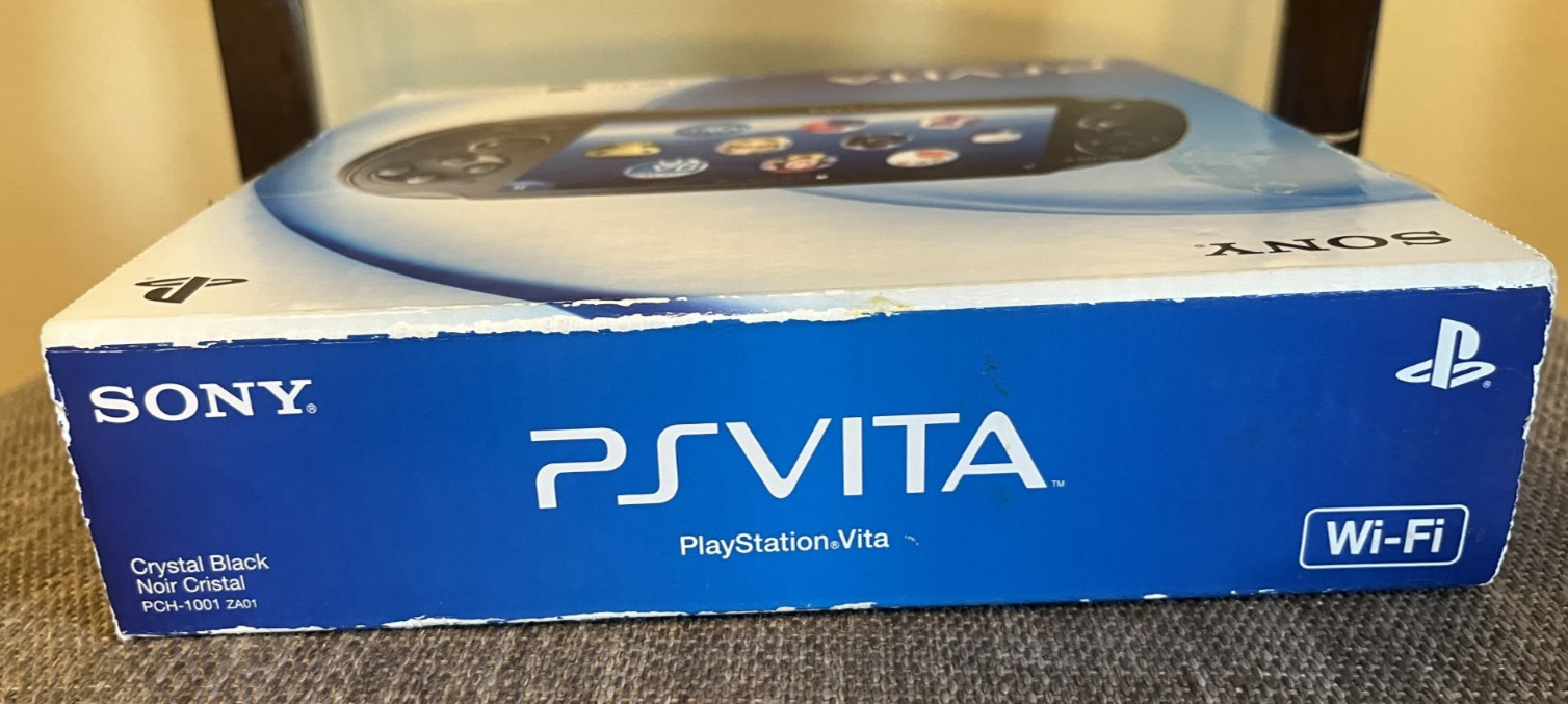 Sony PlayStation PS Vita PCH-1001 Handheld Console Black w/ Box Manual CIB